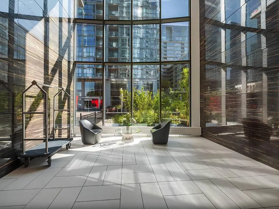 Appartement Lush Condo By Cntower - Free Parking Toronto Canada