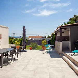 https://maison-de-la-ciotat.fr-provencehotel.com